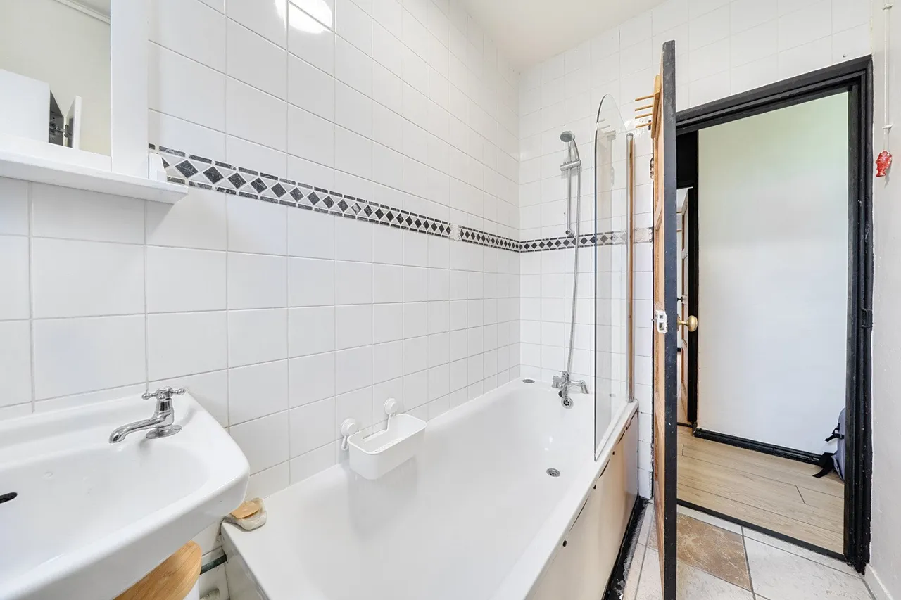 Wyndham Road, SE5, photo 10