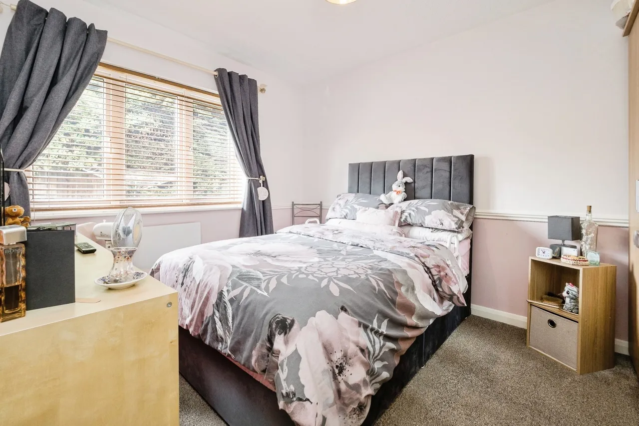 Tyssen Place, South Ockendon, Essex, RM15, photo 4