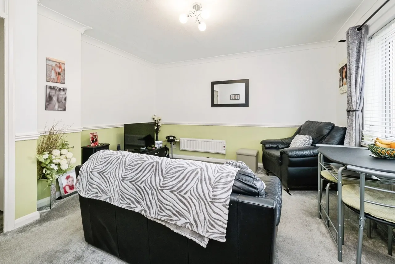 Tyssen Place, South Ockendon, Essex, RM15, photo 16