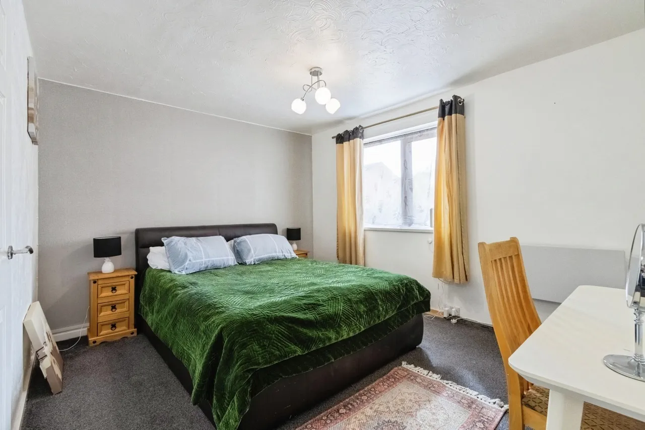 Dickinson Court, Wakefield, West Yorkshire, WF1, photo 8