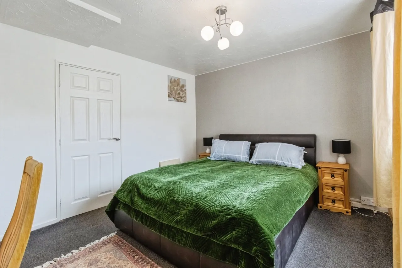Dickinson Court, Wakefield, West Yorkshire, WF1, photo 10