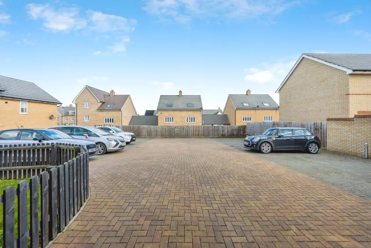 Tawny Avenue, Wixams, Bedford, Bedfordshire, MK42, photo 16