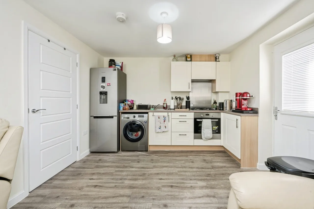 Tawny Avenue, Wixams, Bedford, Bedfordshire, MK42, photo 2