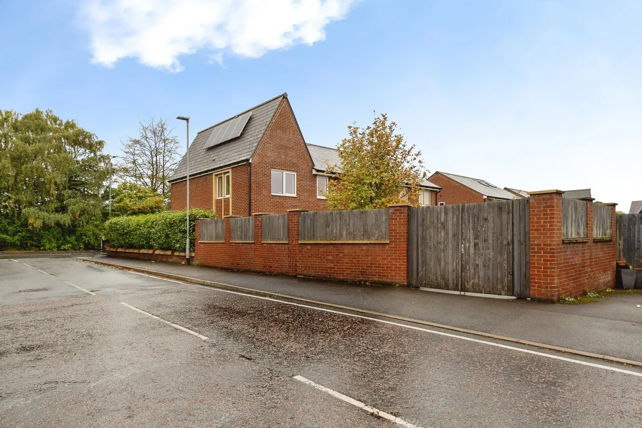Gorton Lane, Manchester, M12, photo 27
