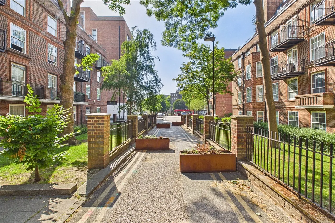Tilson Gardens, London, SW2, photo 7