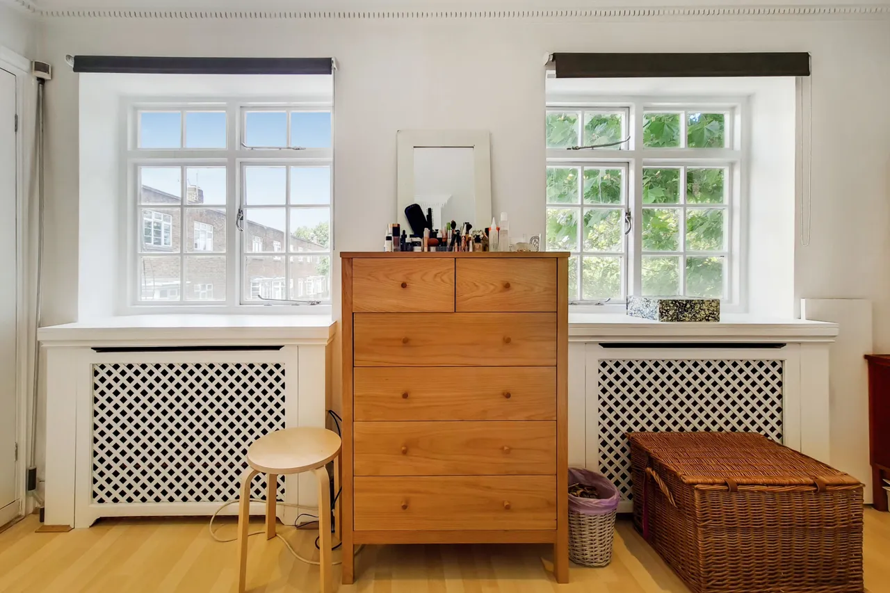 28 Logan Place, London, photo 8