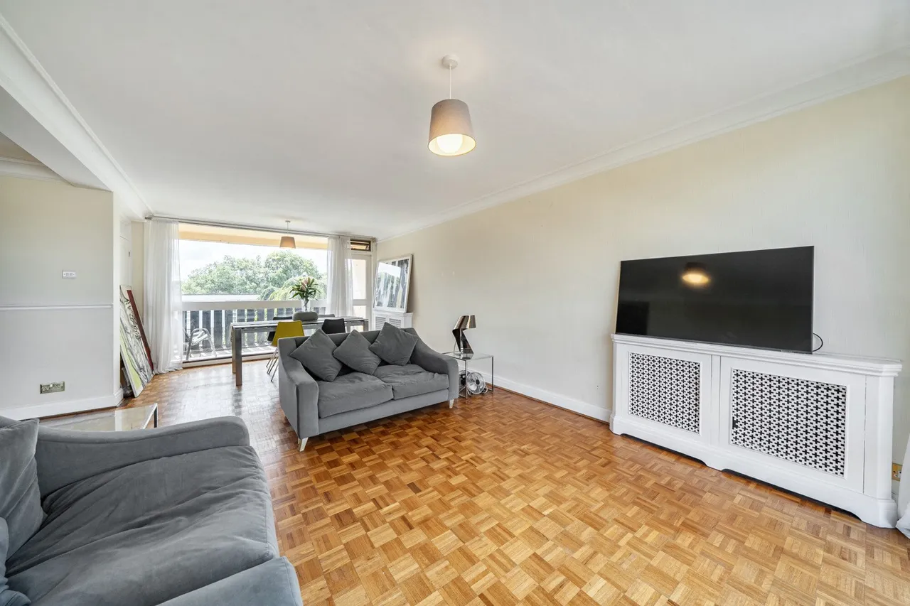 South Row, London, SE3, photo 15