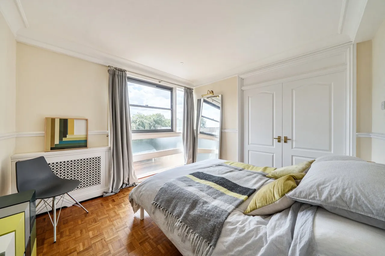 South Row, London, SE3, photo 10