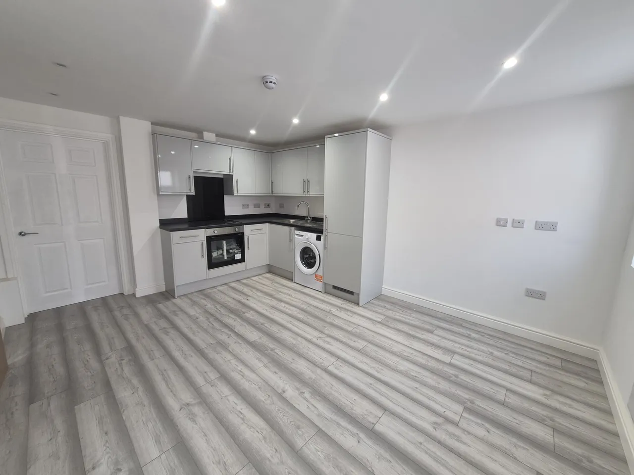 Flat 1, Peveril Street, NG7, photo 2