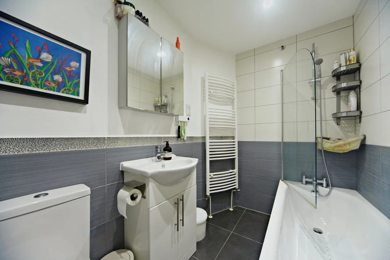 Juniper Gardens, Streatham, SW16, photo 12