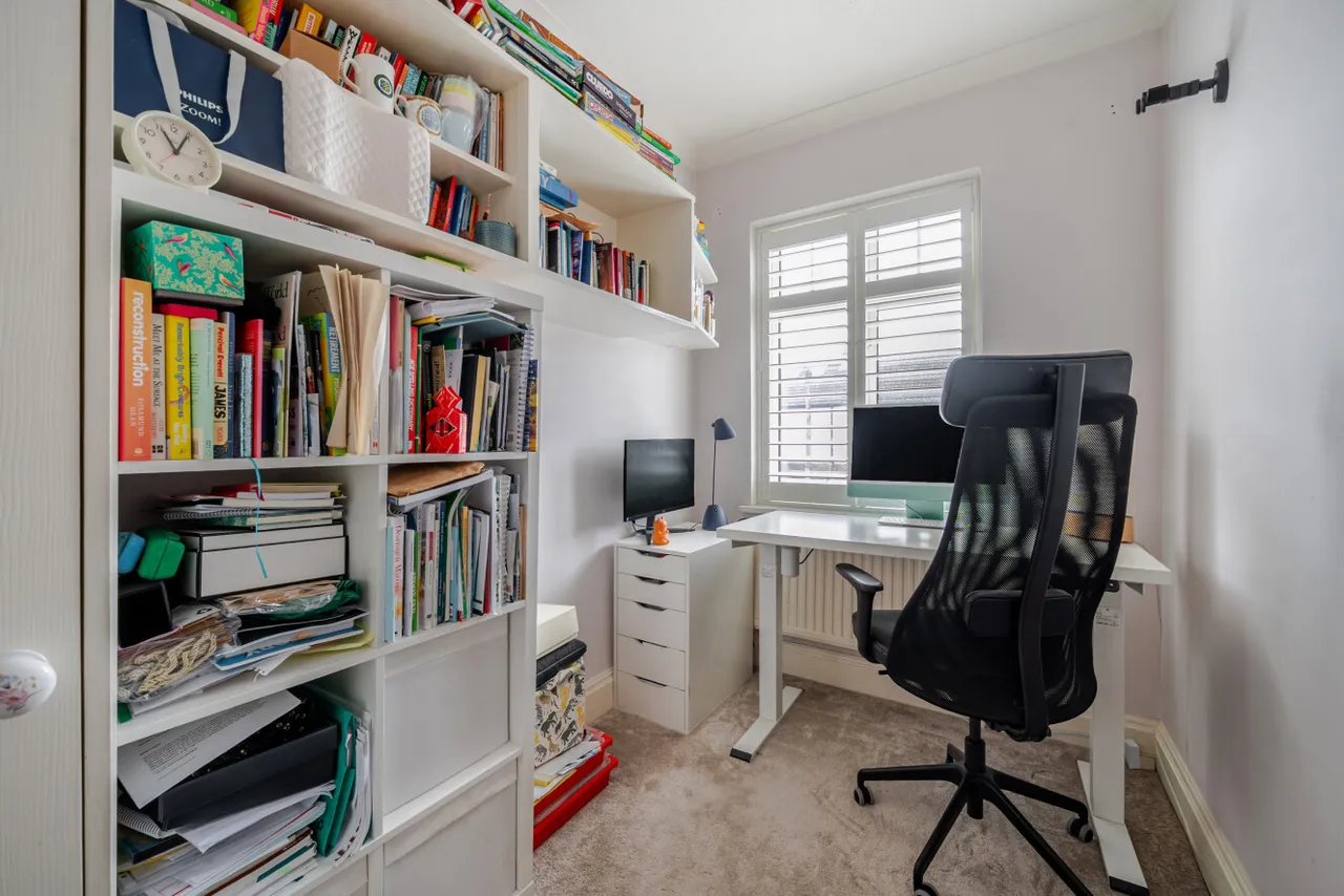 Colesburg Road, Beckenham, Kent, BR3, photo 9