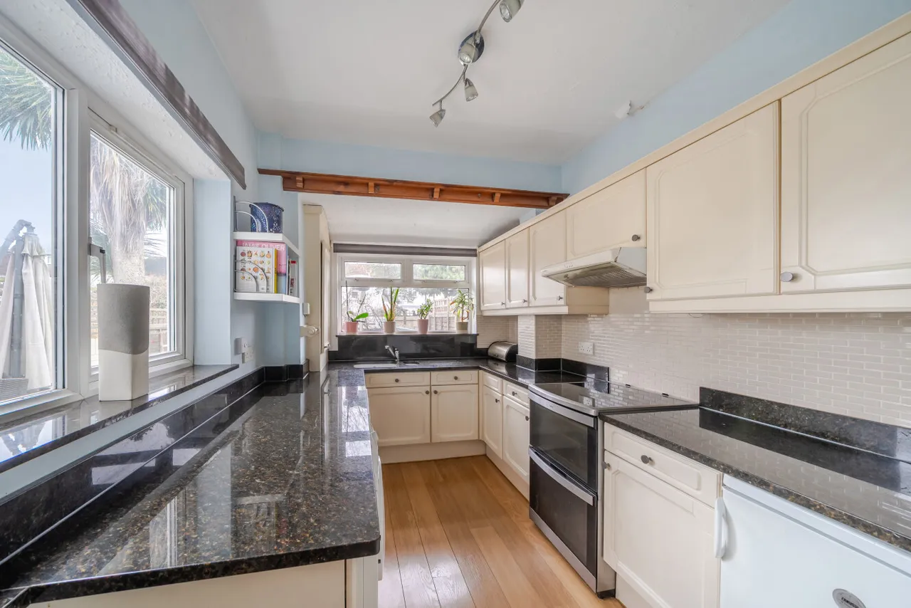 Colesburg Road, Beckenham, Kent, BR3, photo 3