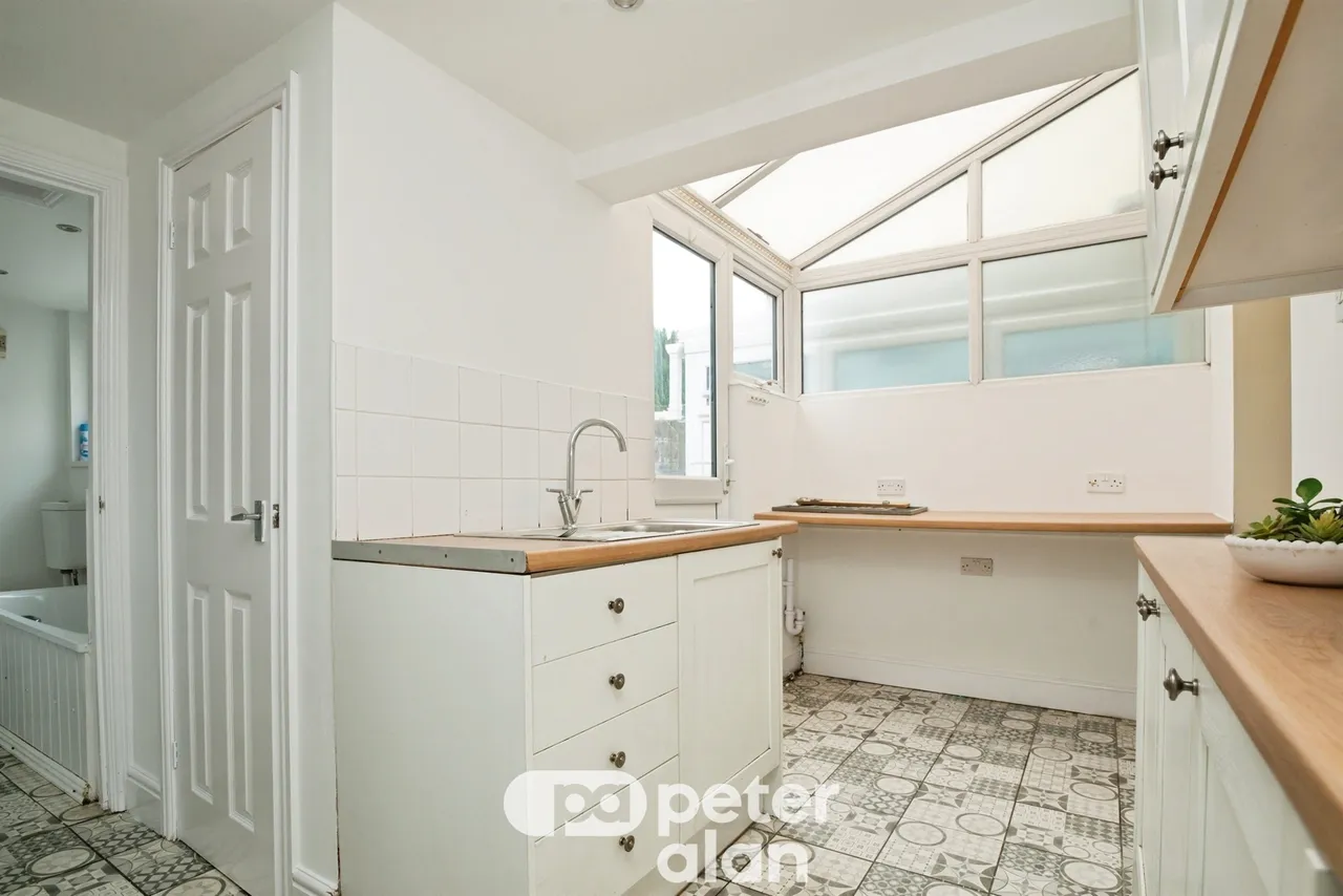 Ton Mawr Road, Pontypool, NP4, photo 3