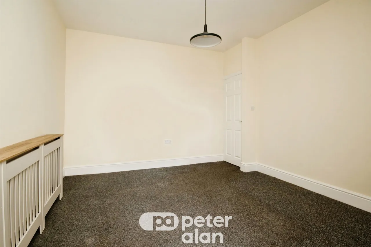 Ton Mawr Road, Pontypool, NP4, photo 8