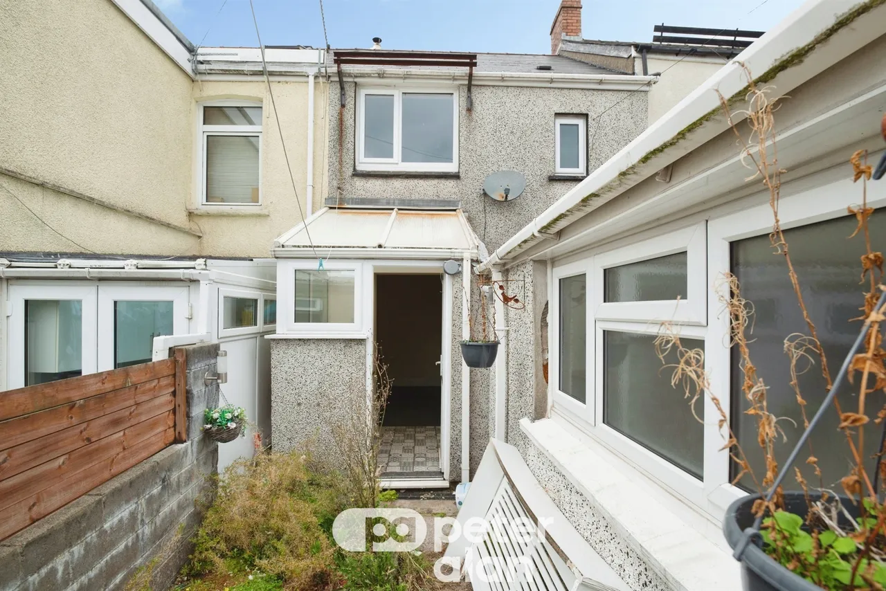 Ton Mawr Road, Pontypool, NP4, photo 18