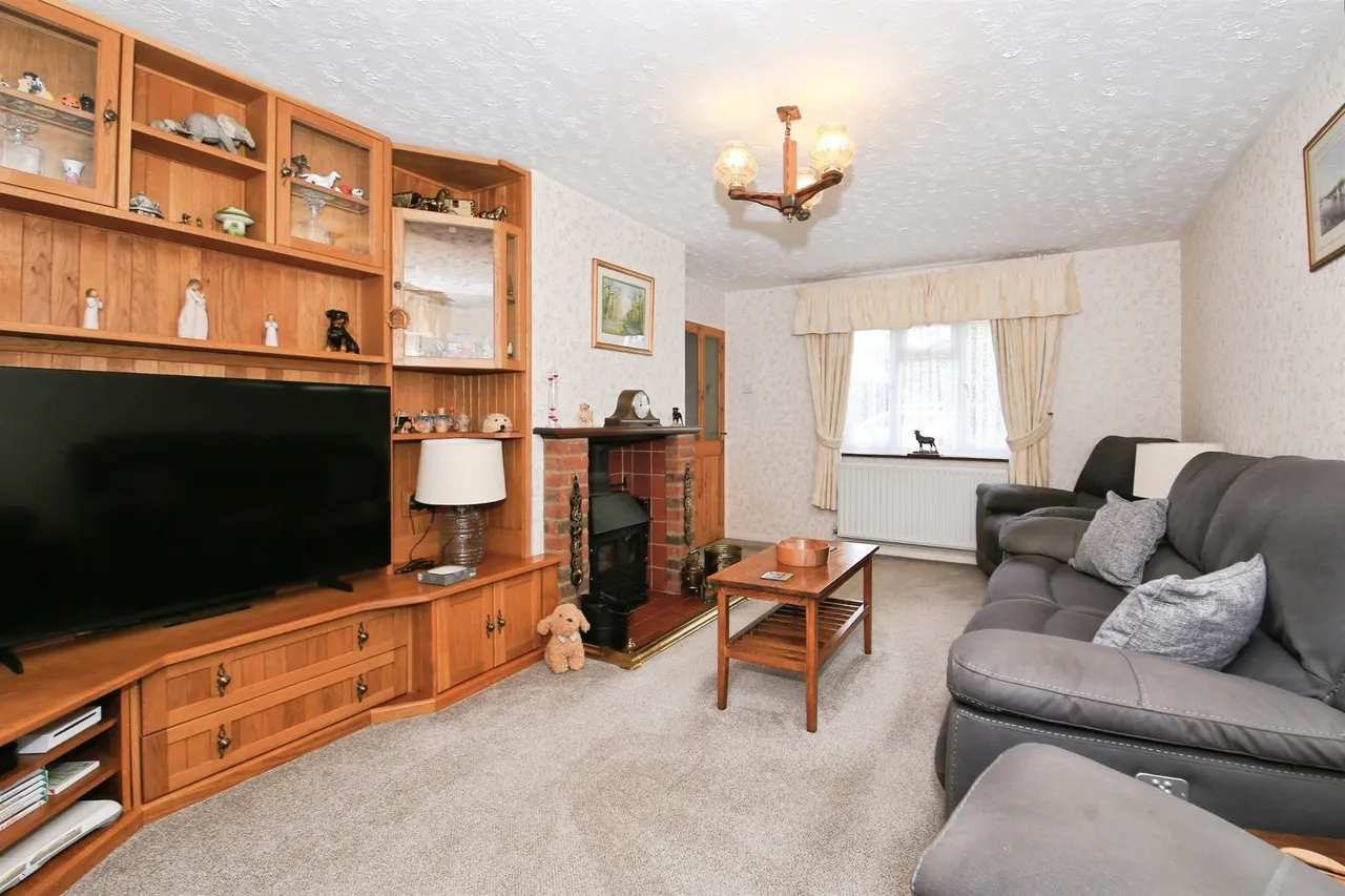 Crescent Road, Whittlesey, PE7, photo 2