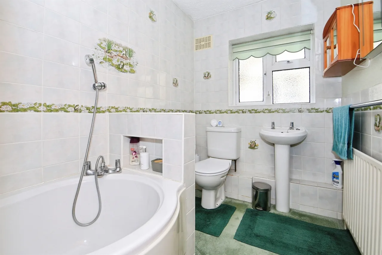 Crescent Road, Whittlesey, PE7, photo 14