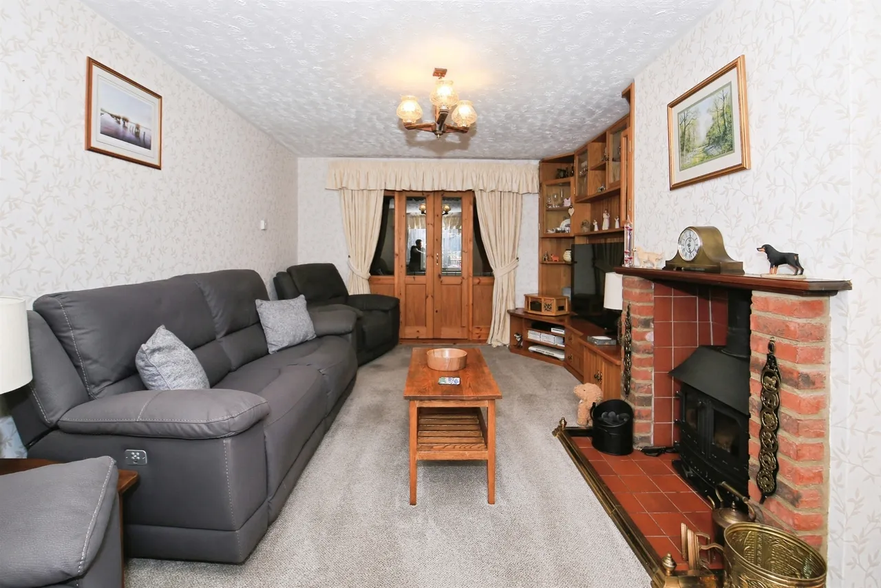 Crescent Road, Whittlesey, PE7, photo 3