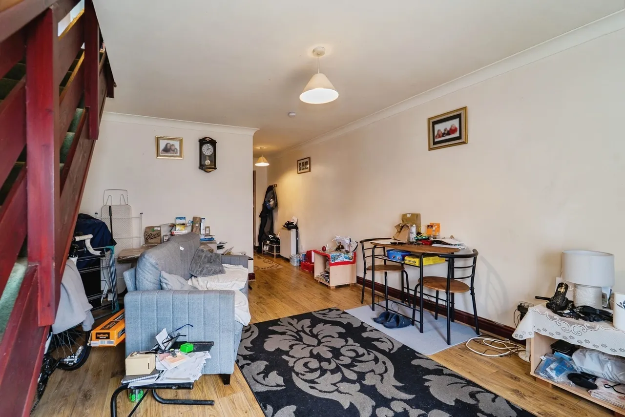 Cadogan Close, Johnston, SA62, photo 7