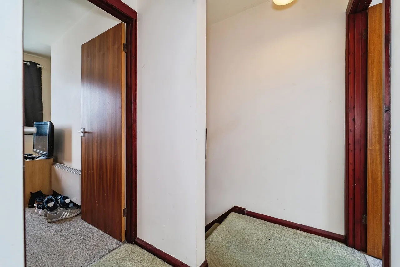 Cadogan Close, Johnston, SA62, photo 8