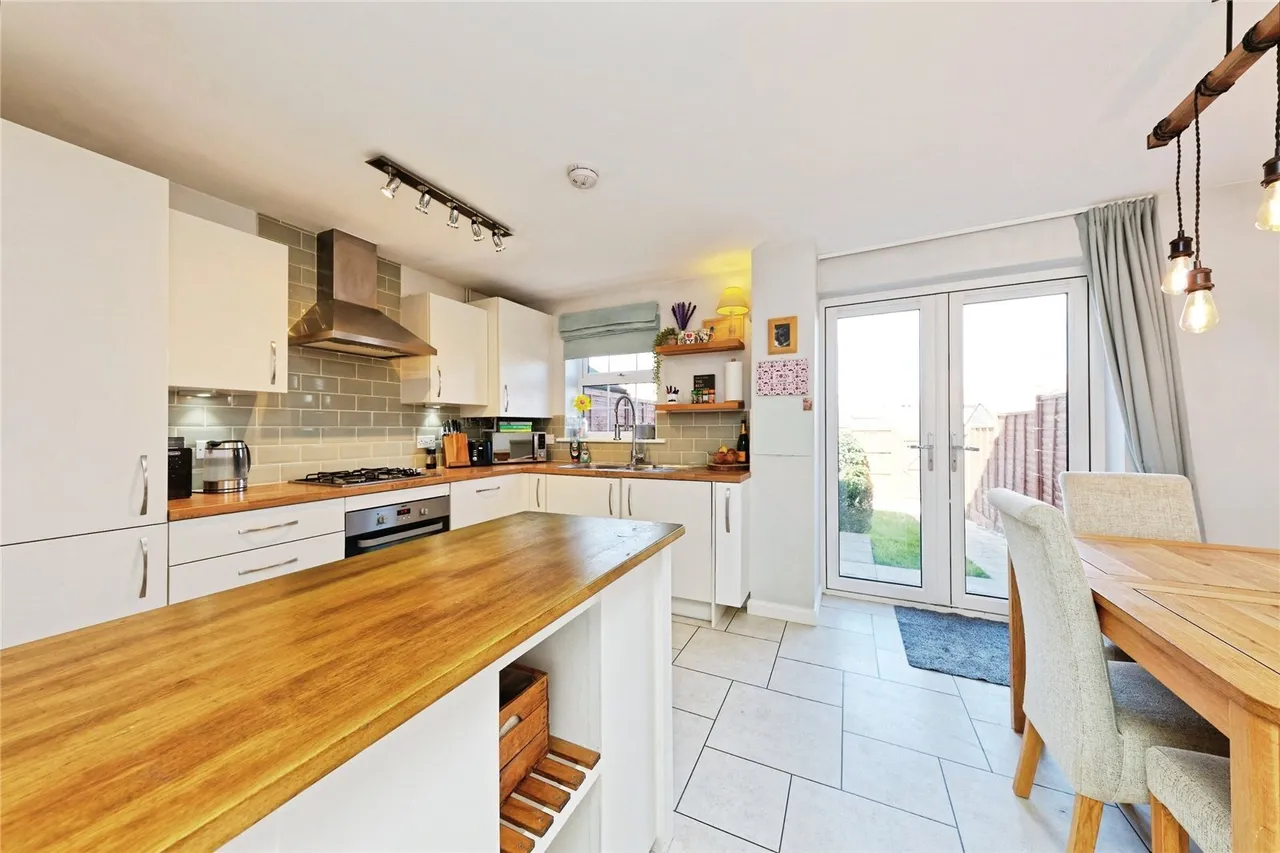 Central Boulevard, Aylesham, Canterbury, Kent, CT3, photo 4