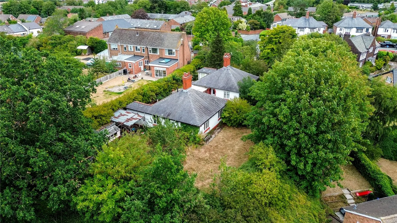Fluin Lane, Frodsham, Cheshire, WA6 7QH, photo 4