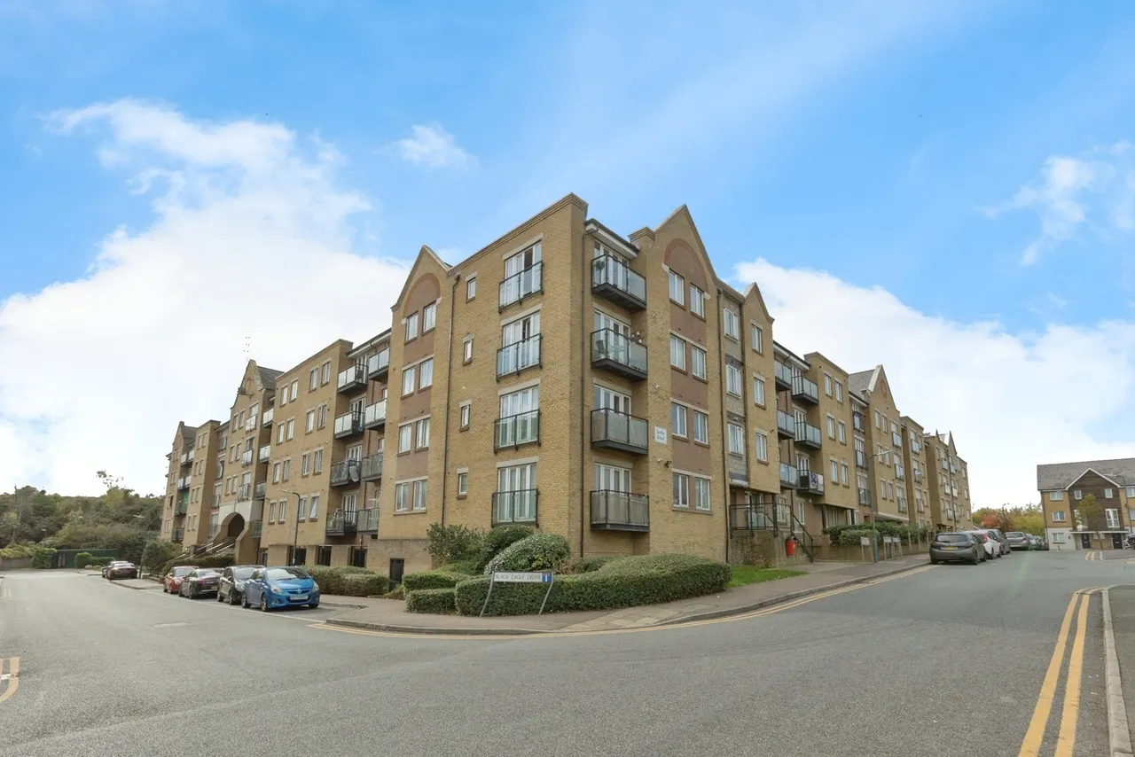 Black Eagle Drive, Northfleet, DA11, photo 10