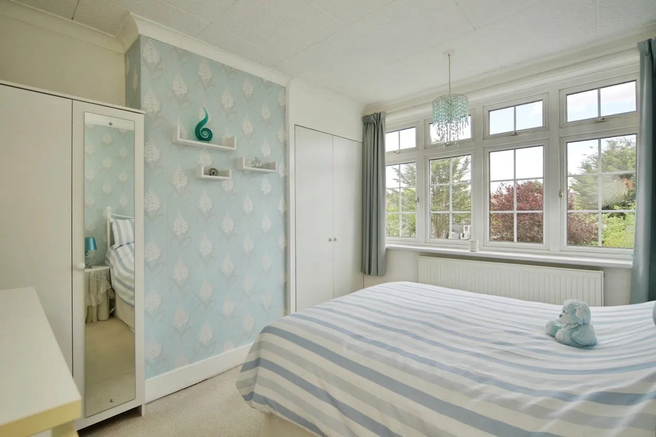 Ascension Road, Romford, RM5, photo 9