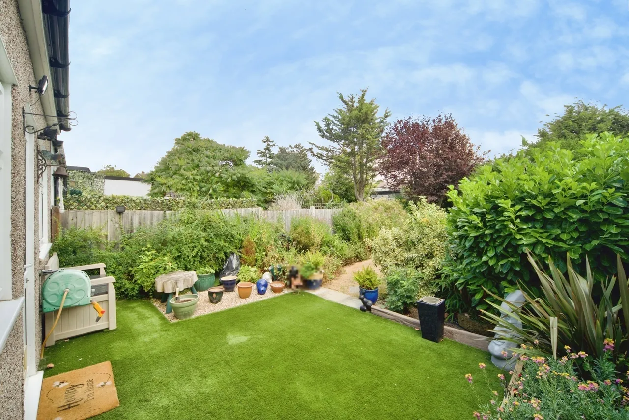 Ascension Road, Romford, RM5, photo 14