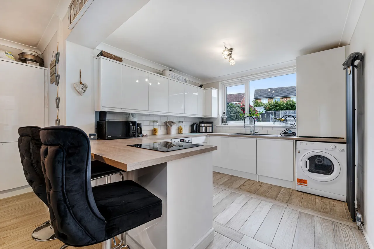Derby Road, Widnes, Widnes, WA8 3UF, photo 4
