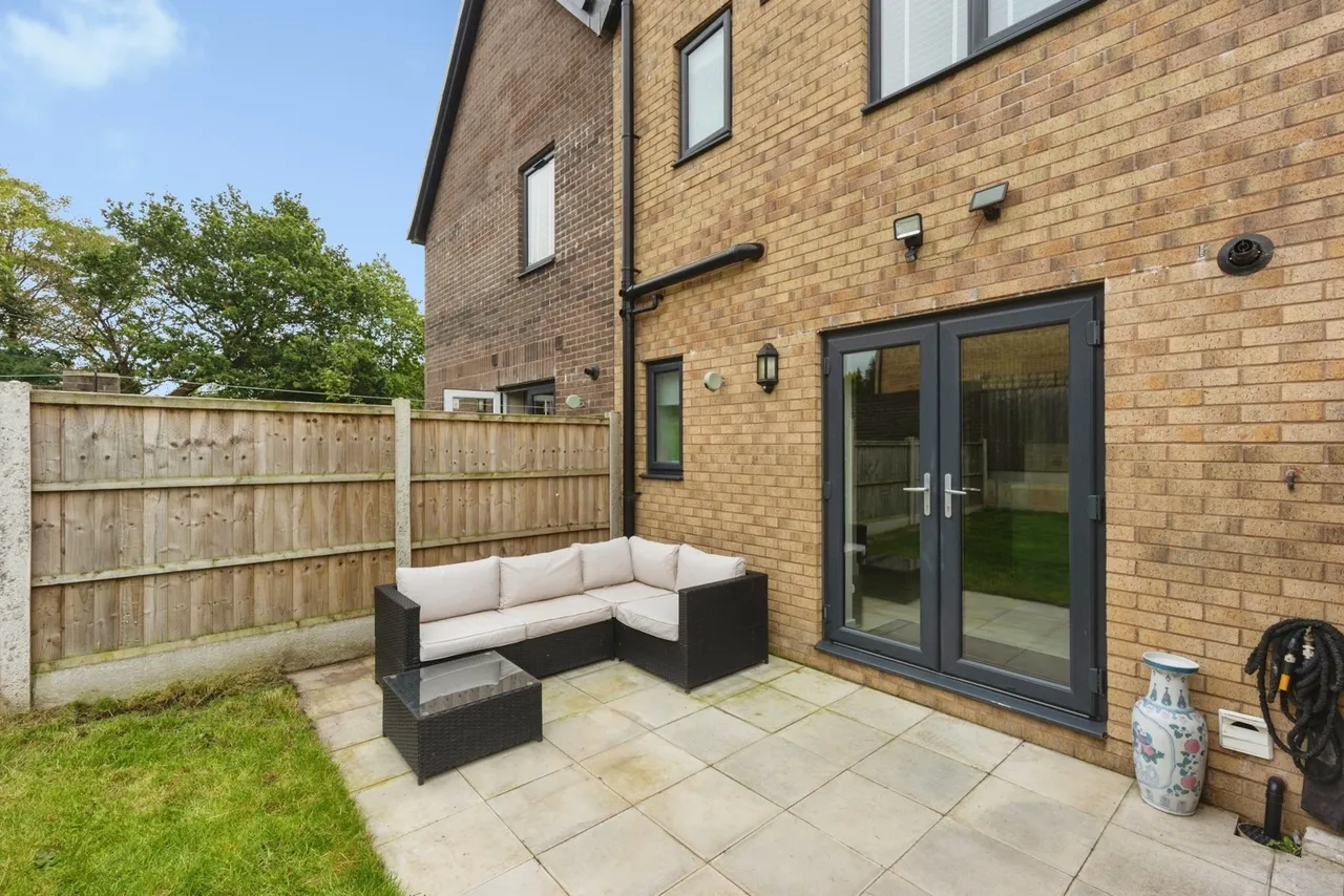 Oak Road, Manchester, M31, photo 15