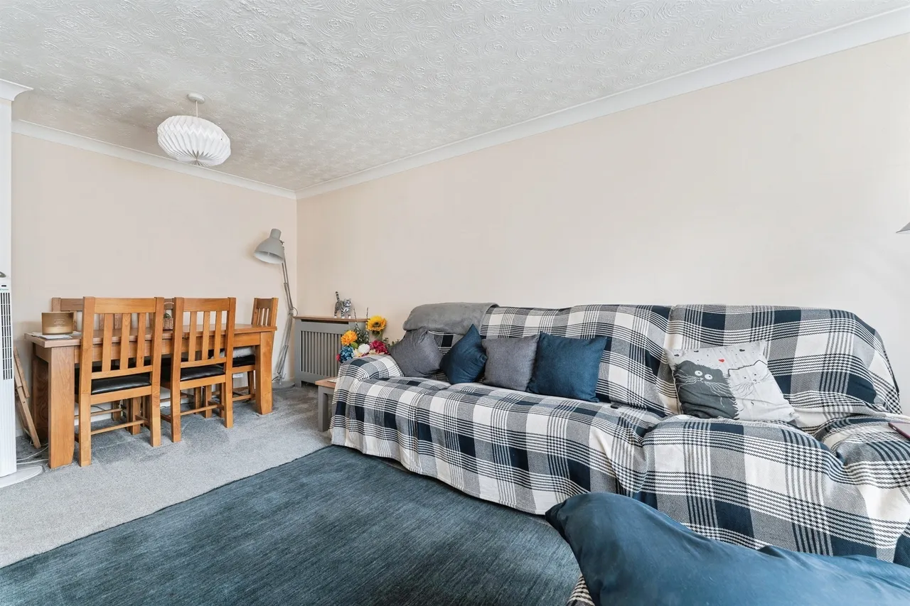 Landau Way, March, PE15, photo 5