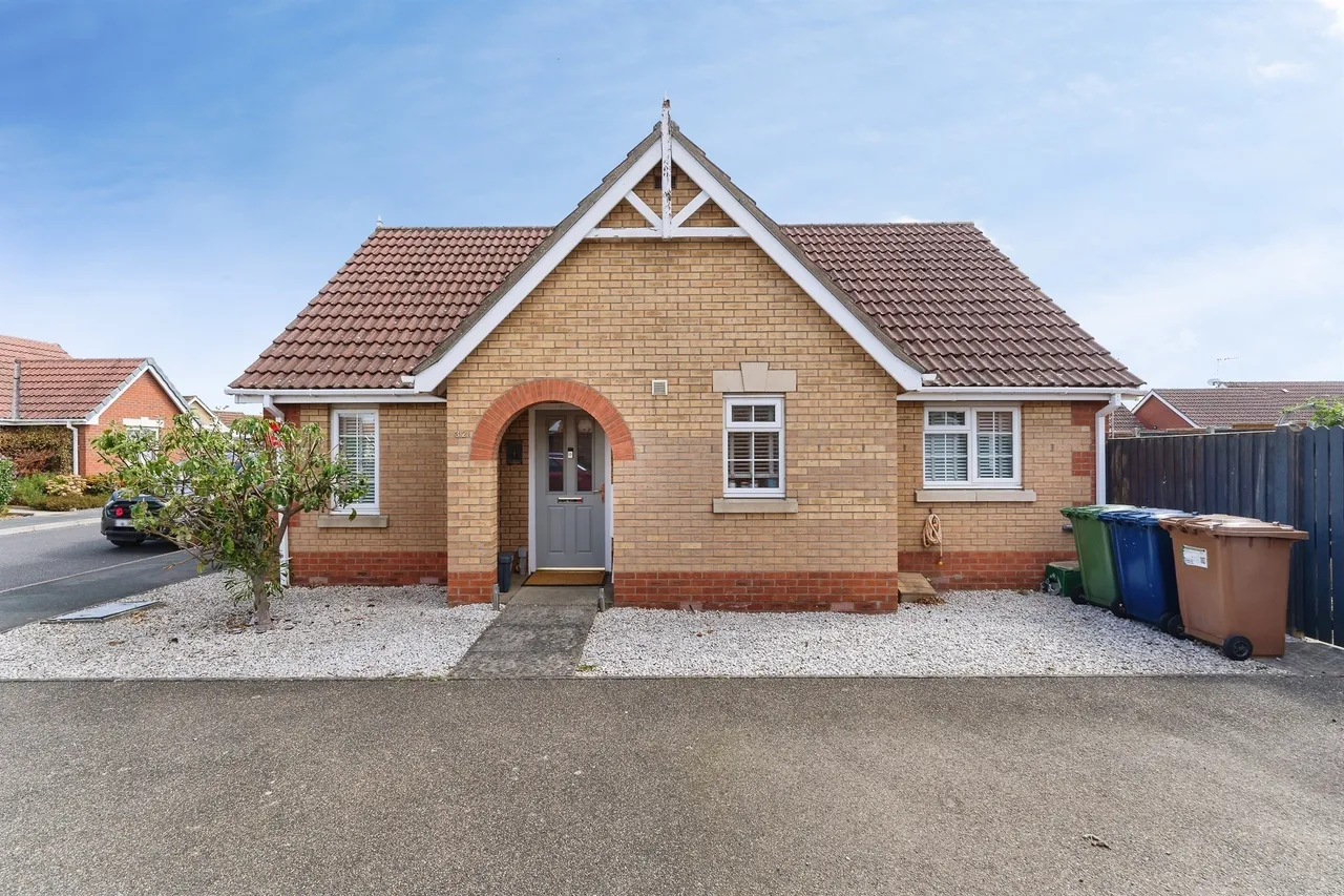 2 bed house for sale, Landau Way, March, PE15