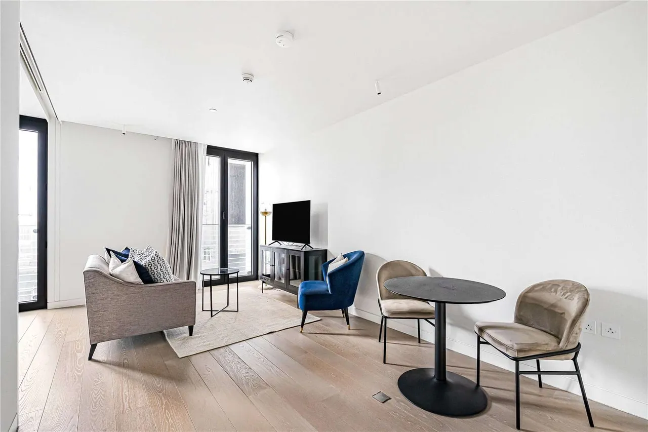 1 bed flat for sale, Hanover Square, Mayfair, W1S