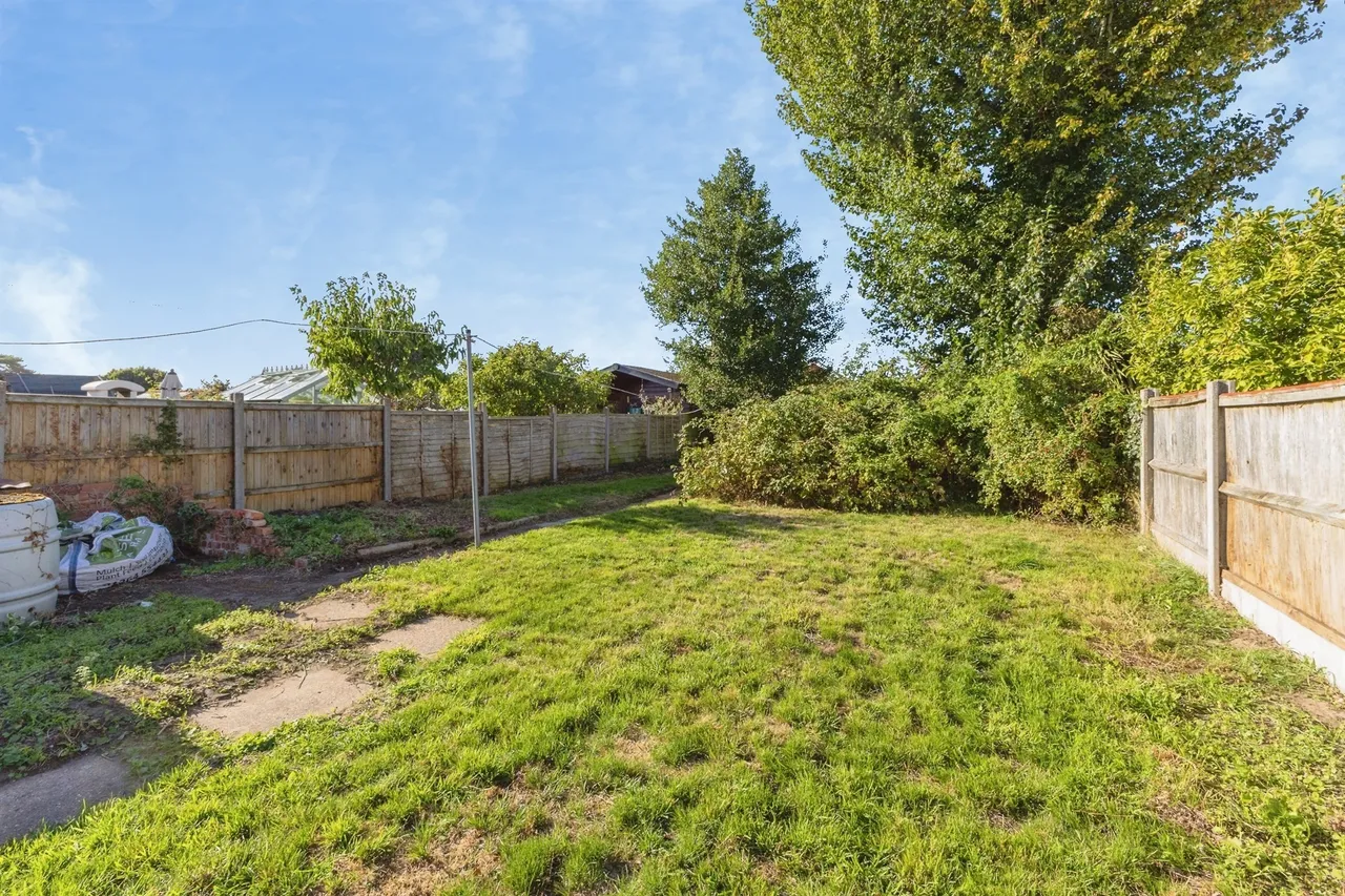 Links Avenue, Norwich, NR6, photo 17