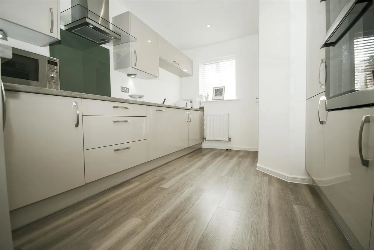 Bowler avenue, Accrington, BB5 5FX, photo 8