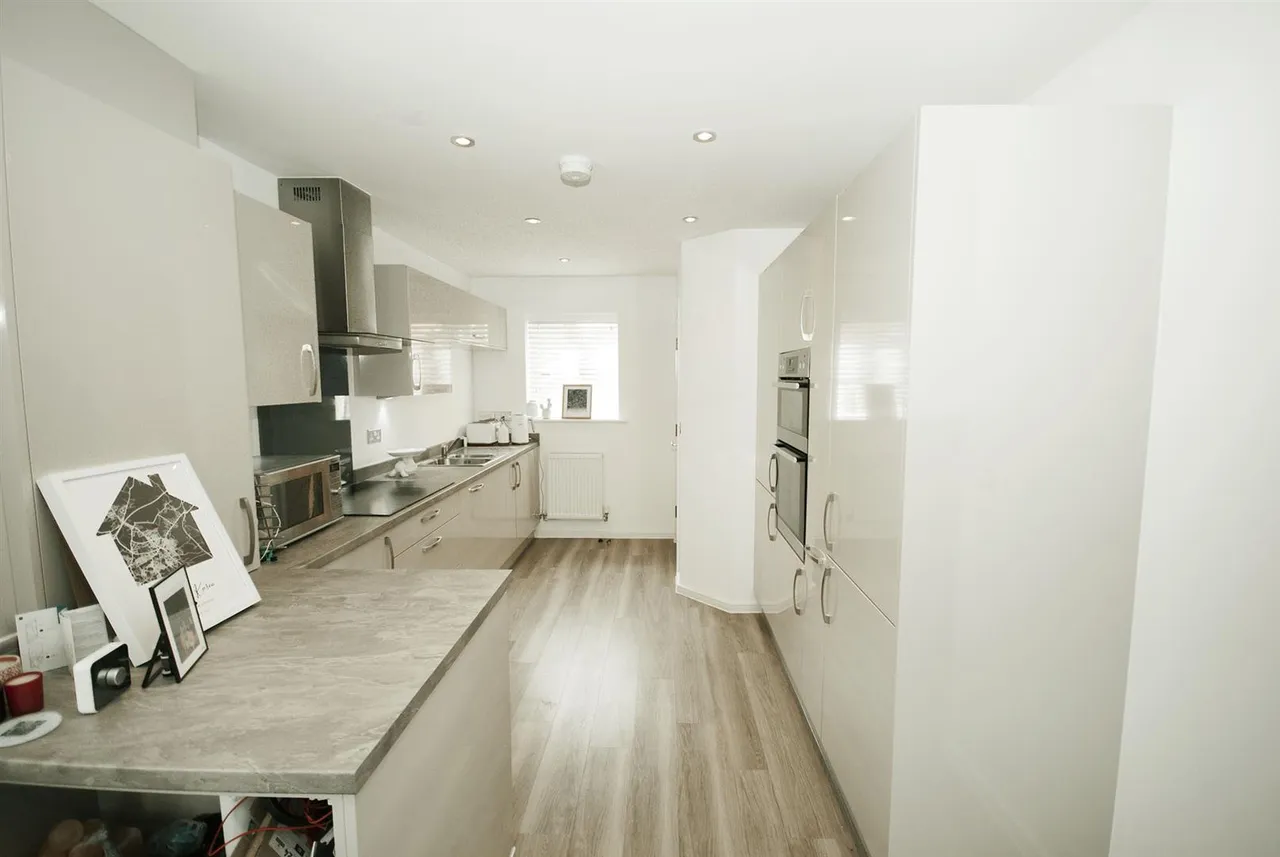 Bowler avenue, Accrington, BB5 5FX, photo 3