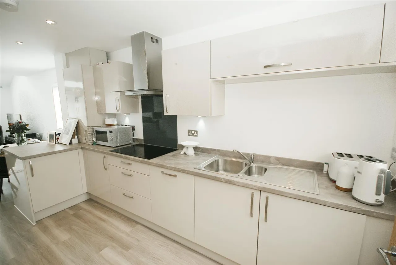 Bowler avenue, Accrington, BB5 5FX, photo 6