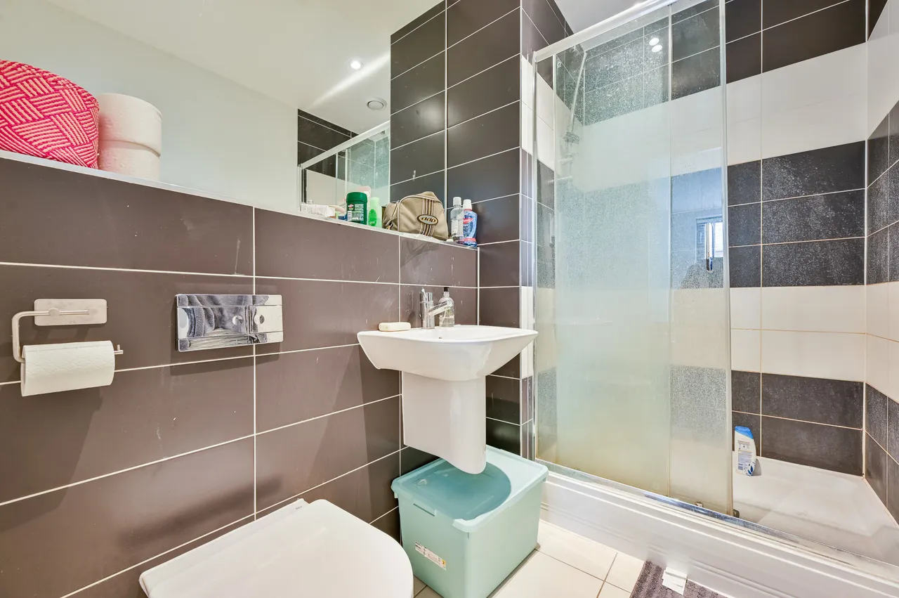 11 Bovet Court, 164 Harford Street, London, photo 11