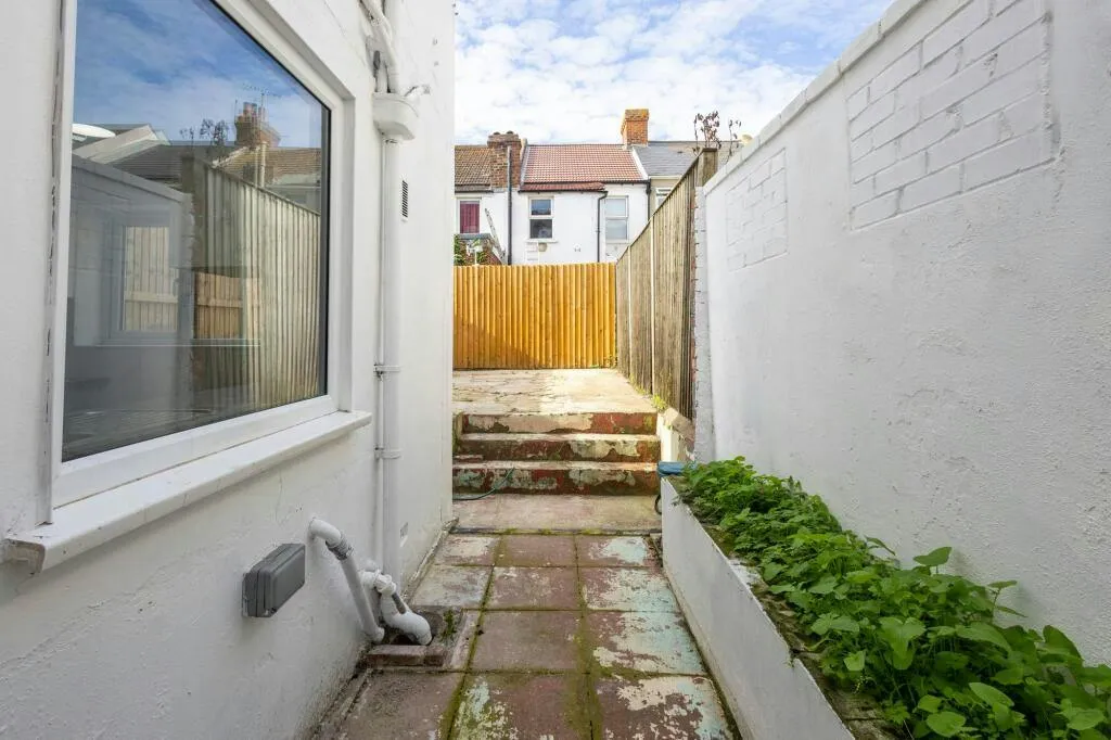 Linden Crescent, Folkestone, CT19, photo 13