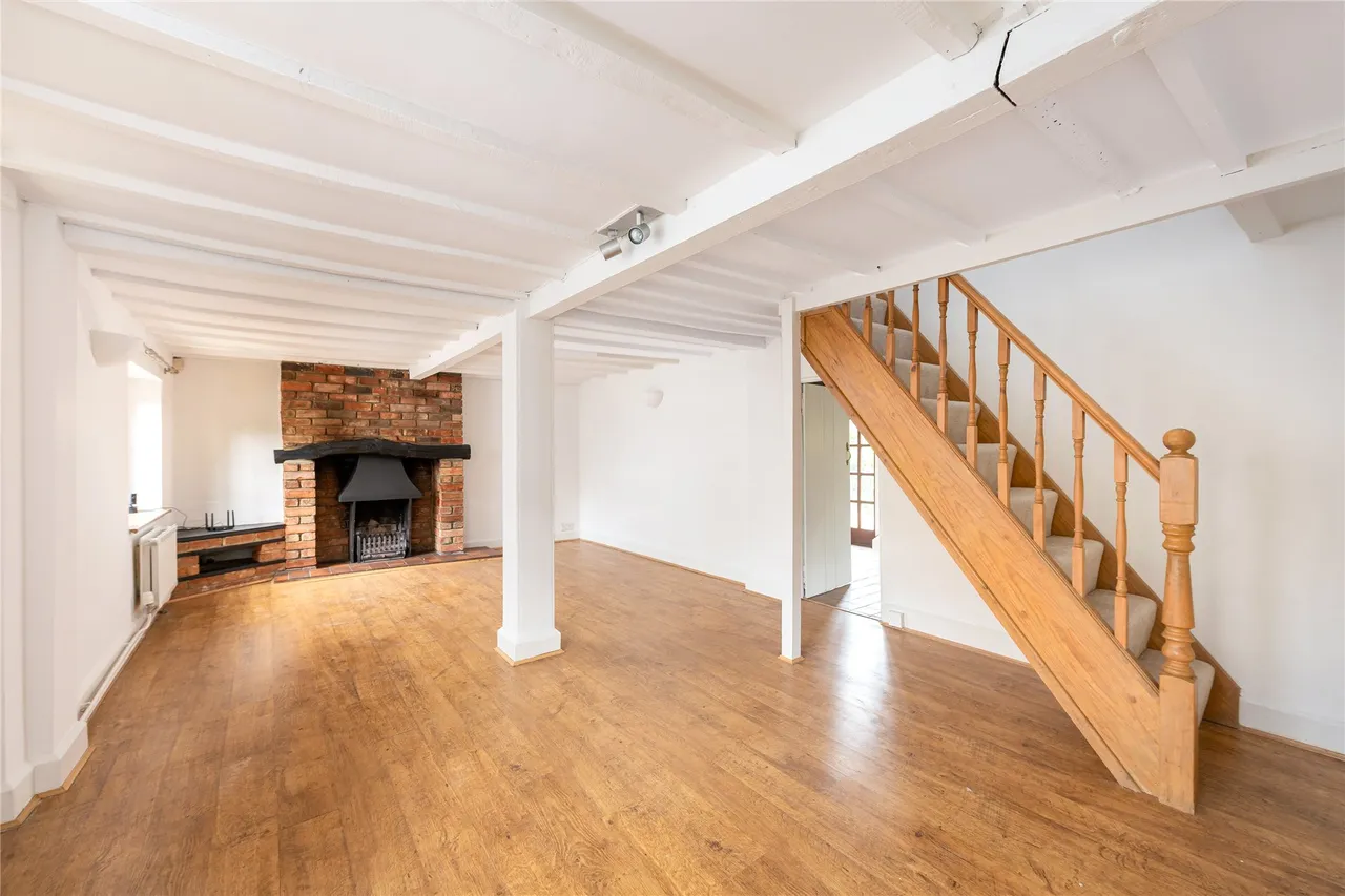 London Road, Loughton, MK5, photo 2