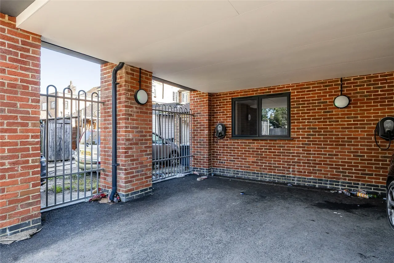 Crofton Road, Locksbottom, BR6, photo 16