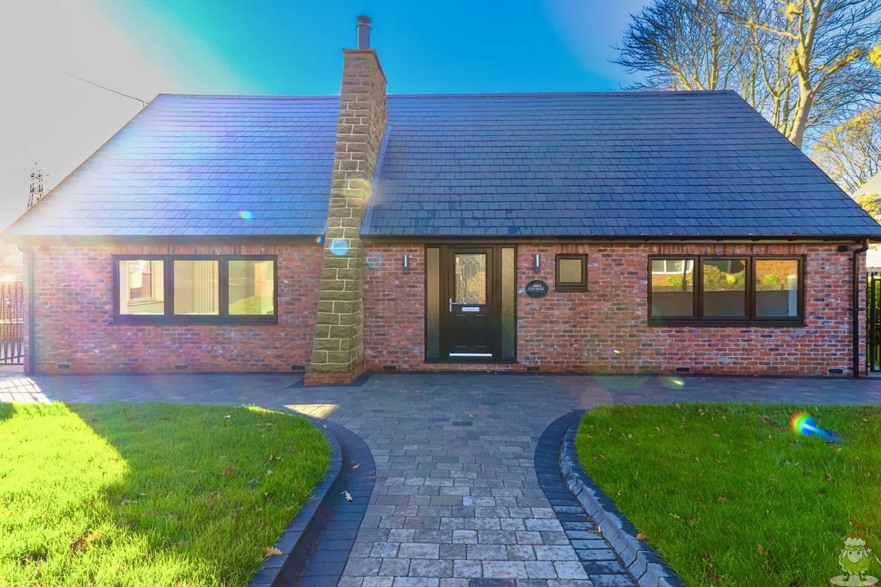 Lawn Drive, West Boldon, NE36, photo 25