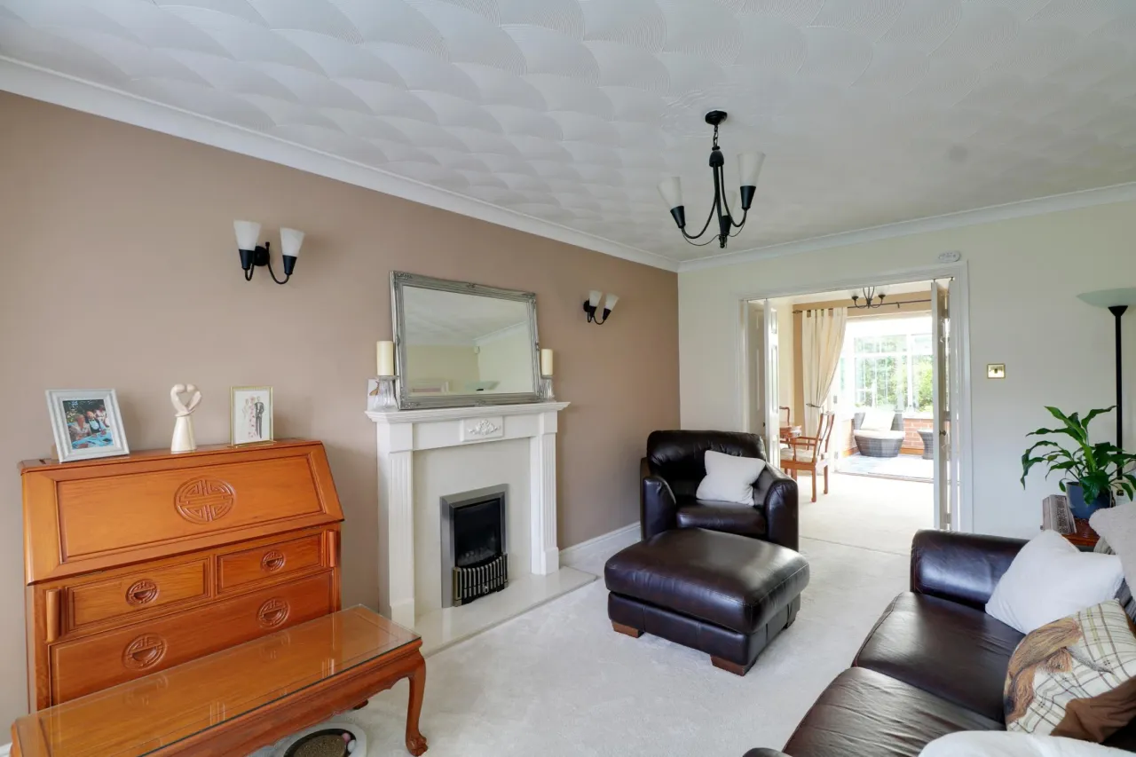 Fourways, Weston, photo 3