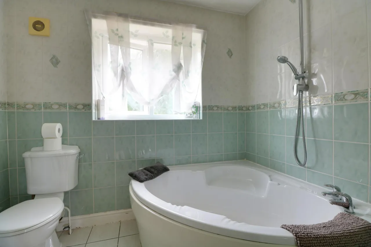 Fourways, Weston, photo 16