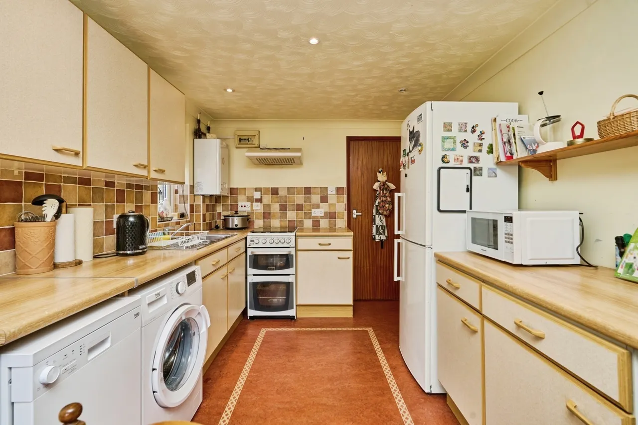 Upper Green Road, St. Helens, PO33, photo 17