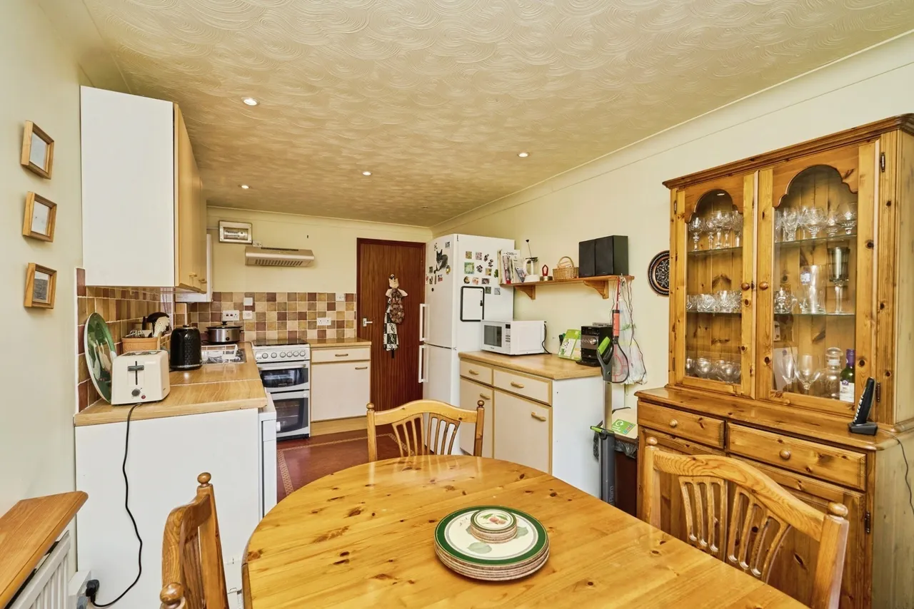 Upper Green Road, St. Helens, PO33, photo 12