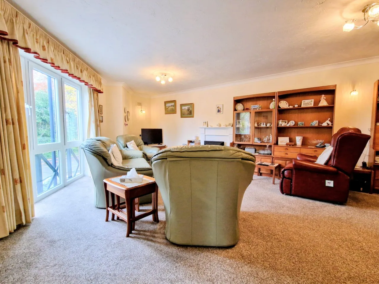 Deerhurst Court, Solihull, B91, photo 7