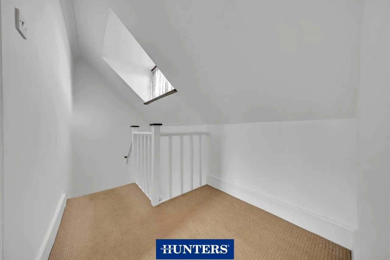 Mill Lane, Chadwell Heath, RM6, photo 13