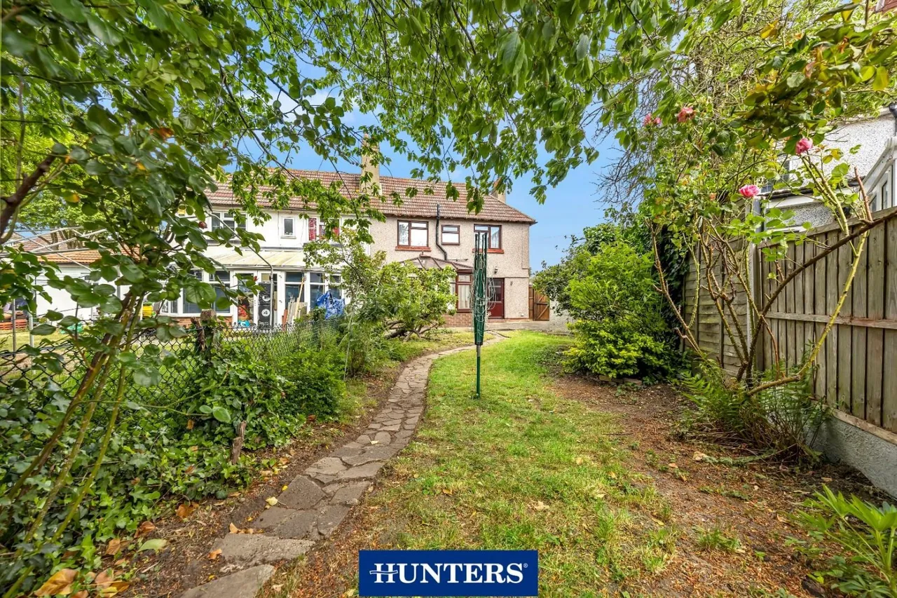 Mill Lane, Chadwell Heath, RM6, photo 15